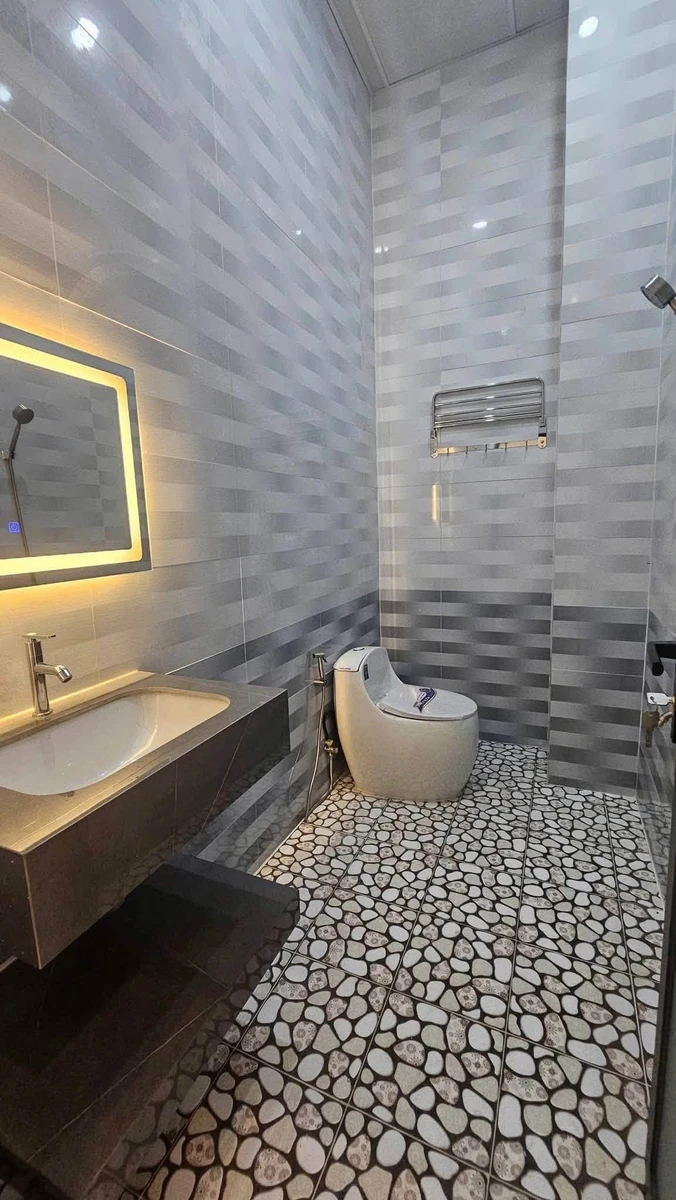 Nhà mặt tiền Nguyễn Tuân Rạch Giá 60m² 3 PN 2 WC 2 tỷ 350 triệu - Ảnh thu nhỏ 5