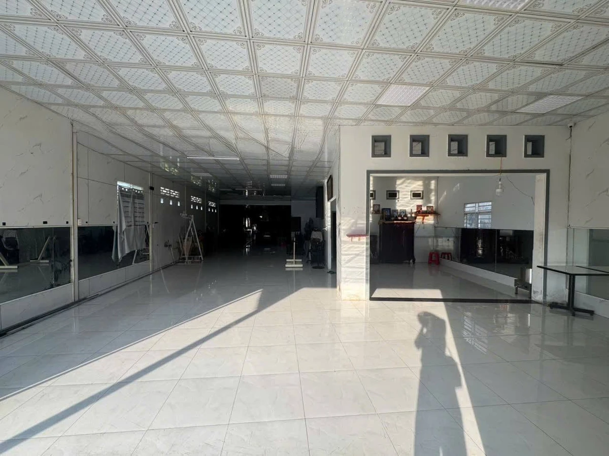 Bán nhà mặt tiền Quang Trung Rạch Giá, 450m2, 5.8 tỷ - Ảnh thu nhỏ 3
