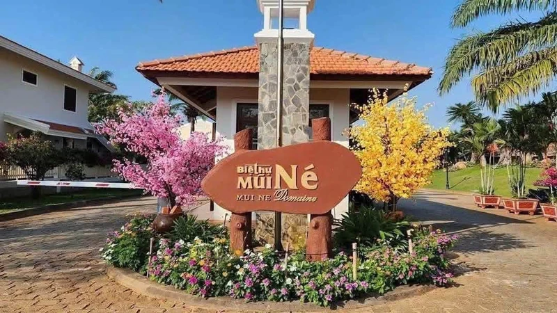 Bán biệt thự biển Phan Thiết 552m2, 5 phòng ngủ, 16 tỷ