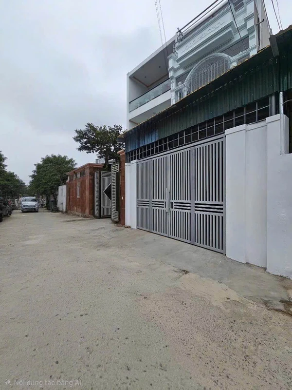 Bán nhà 3 tầng 132m² gần Đại lộ Nam Sông Mã Bình Chánh