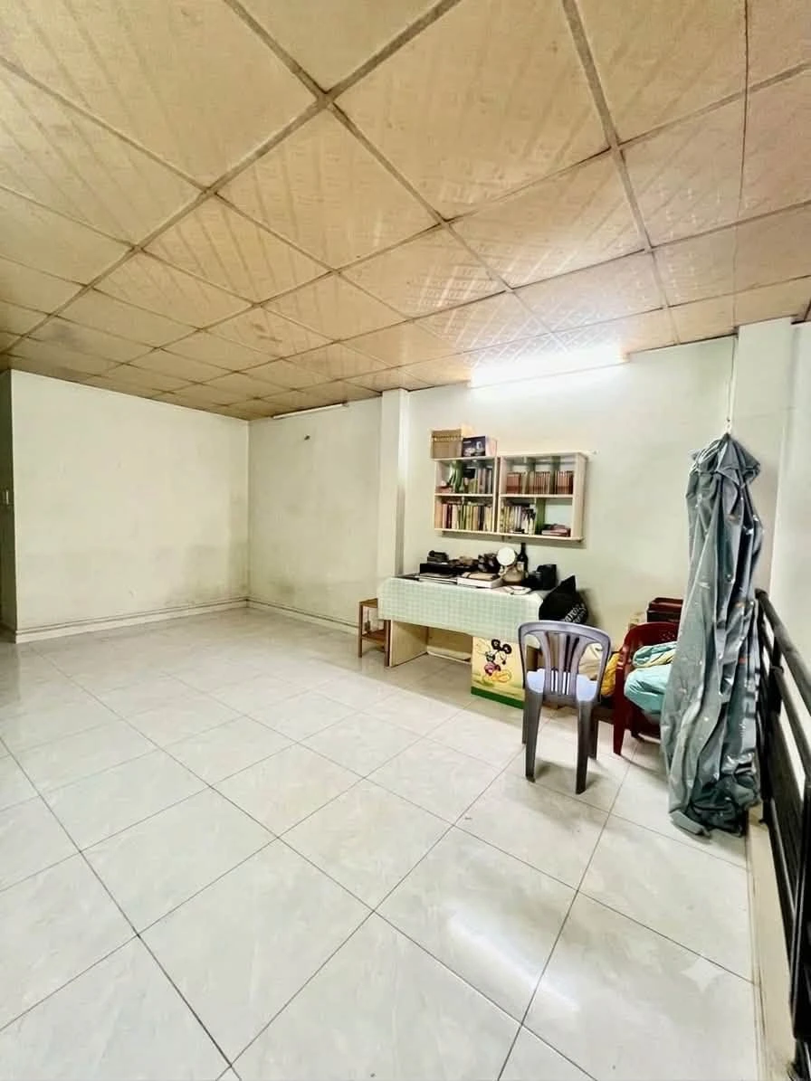 Bán nhà trệt gác đúc 52m² 2PN hẻm nhựa 6m đường Trường Lưu, Long Trường, Thủ Đức giá 3,9 tỷ - Ảnh thu nhỏ 4