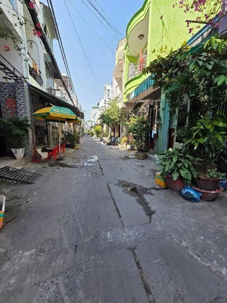 Bán nhà hẻm 4m Hậu Giang, Phú Lâm, 64m² - 5.6 tỷ - Ảnh 1