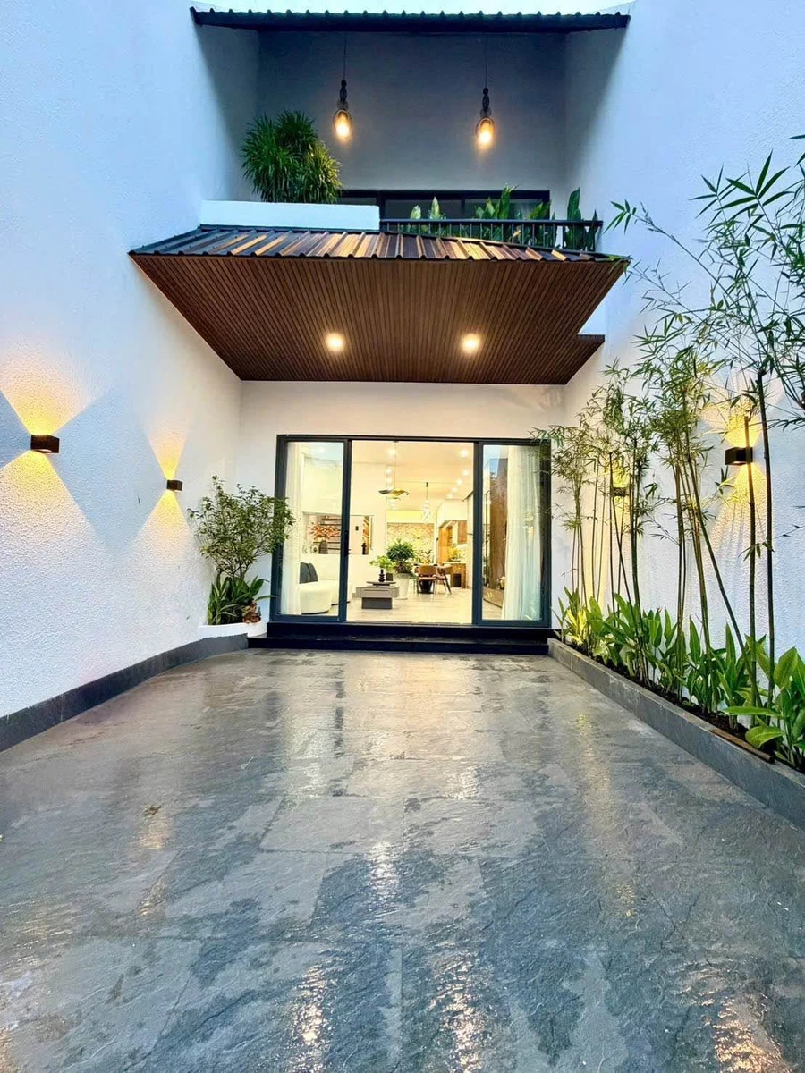 Bán nhà mặt tiền 100m² - 3PN, Bình Chánh - 4 tỷ 250tr - Ảnh 1