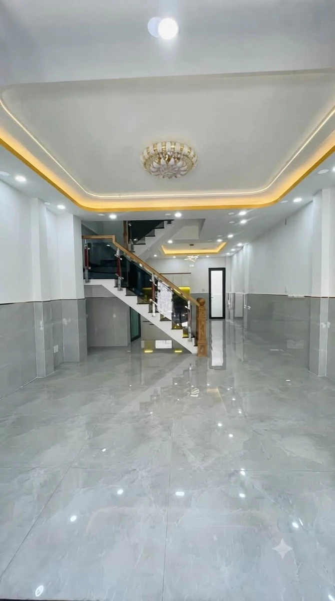 Bán nhà 2 tầng 5x12m đường Bình Thành, sát Lê Trọng Tấn, Bình Tân, giá hơn 4 tỷ - Ảnh thu nhỏ 3