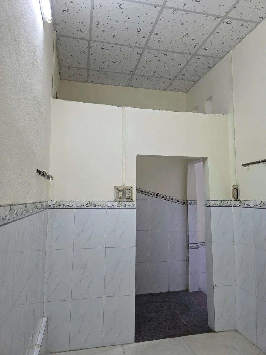 Bán nhà hẻm Hoàng Văn Thụ Quy Nhơn Nam 50m2, 700 triệu - Ảnh thu nhỏ 5