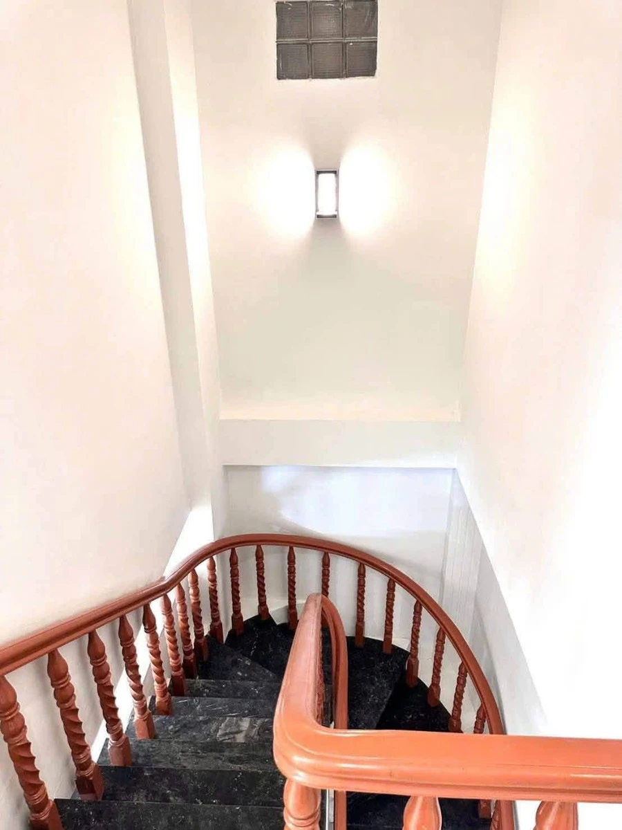 Bán nhà 1 trệt 1 lầu Vũng Tàu 69m2, 3PN, giá 7,9 tỷ - Ảnh thu nhỏ 5