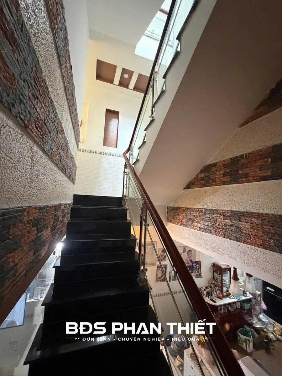 Bán nhà 3PN view biển Phan Thiết 58.2m2 - 2.6 tỷ - Ảnh thu nhỏ 3