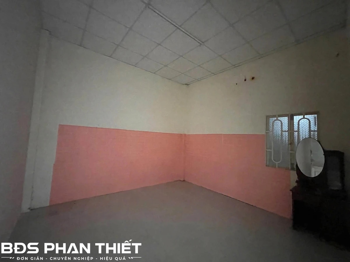 Bán nhà cấp 4 Phong Nẫm, 100m², 1 tỷ 550 triệu - Ảnh thu nhỏ 2