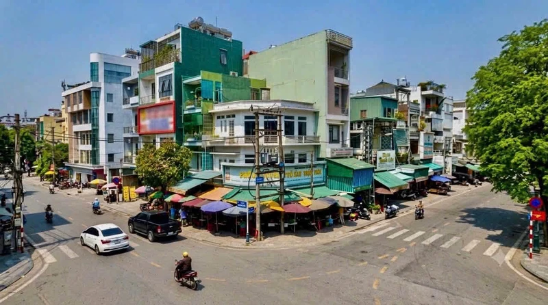 Nhà 3 tầng mặt tiền Nguyễn Nghiêm, 80 m², 6 tỷ