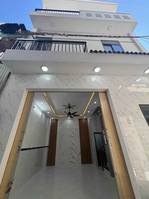 Bán nhà 3 tầng 30m² trung tâm Quy Nhơn