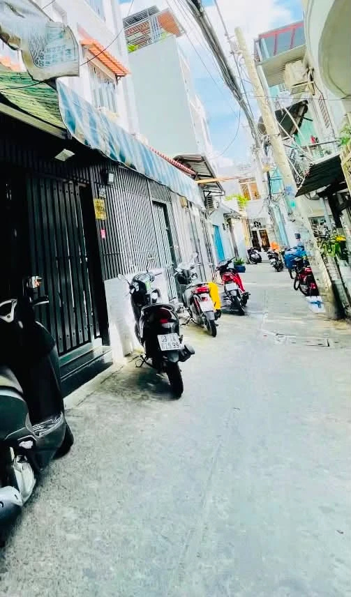 Bán nhà đất 101m2 ngang gần 8m hẻm ba gác gần Tôn Thất Thuyết, Phường 4, Quận 4, giá 6,69 tỷ - Ảnh thu nhỏ 4