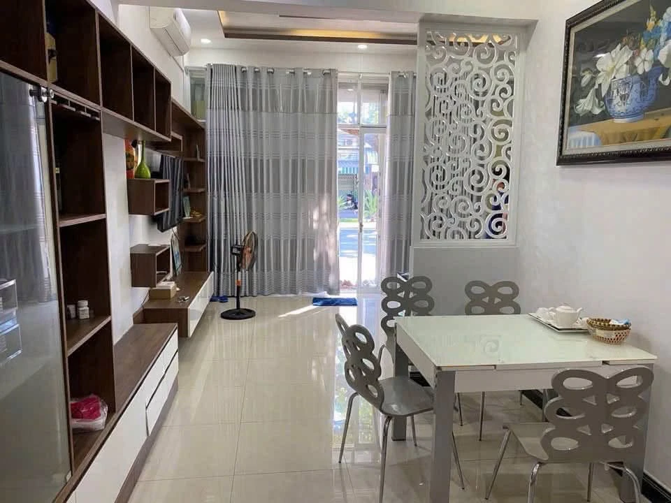 Bán nhà 2 tầng mặt tiền 68m² Trần Phú, Nha Trang 8,7 tỷ - Ảnh thu nhỏ 5