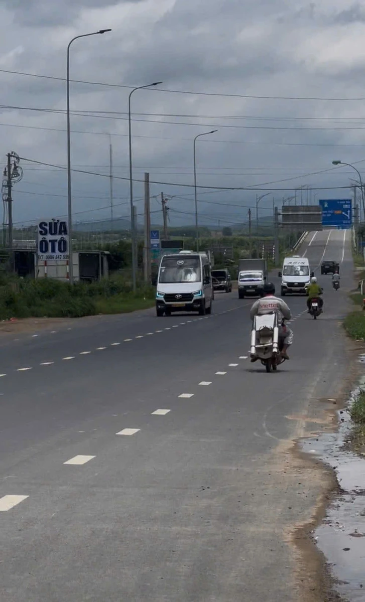 Bán nhà mặt tiền Quốc Lộ 55B, 1500m² Hàm Tân, Bình Thuận - Ảnh 1