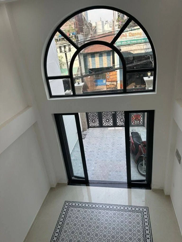 Bán shophouse 6 tầng, 70m2 mặt tiền Nguyễn Hữu Cảnh, Quận 1 - Ảnh thu nhỏ 2