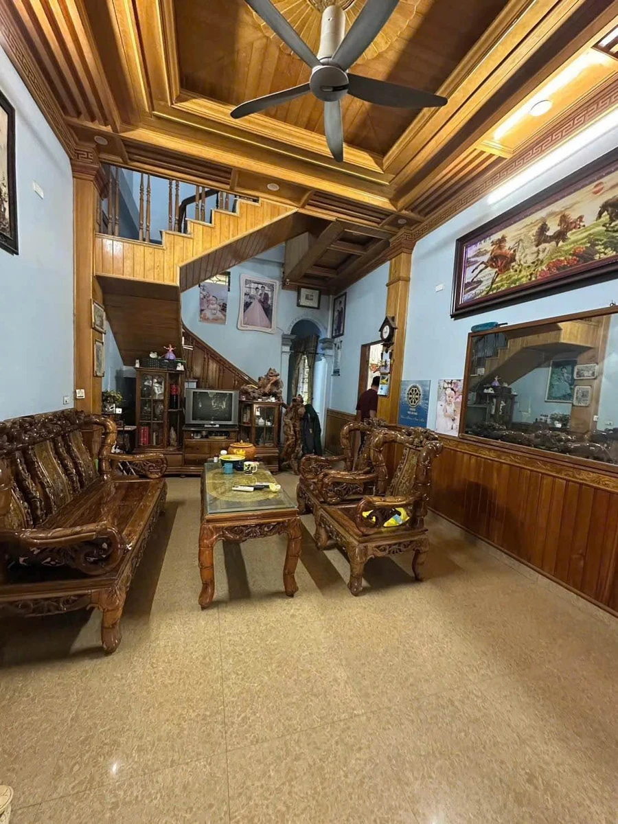 Bán nhà 3 tầng 132m² gần Đại lộ Nam Sông Mã Bình Chánh - Ảnh thu nhỏ 3