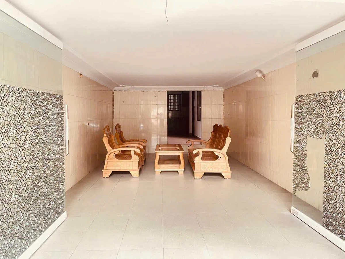 Bán nhà góc 2,5 tầng 106,9m2 Phường Hà Huy Tập - Ảnh thu nhỏ 2