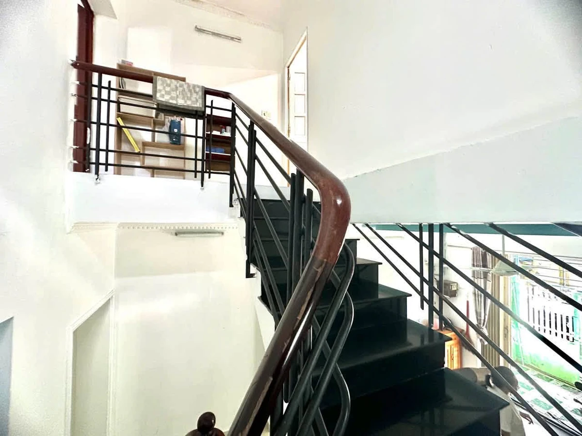 Bán nhà 1 trệt 1 lầu 60m² 2PN tại Đông Hòa - Ảnh thu nhỏ 5