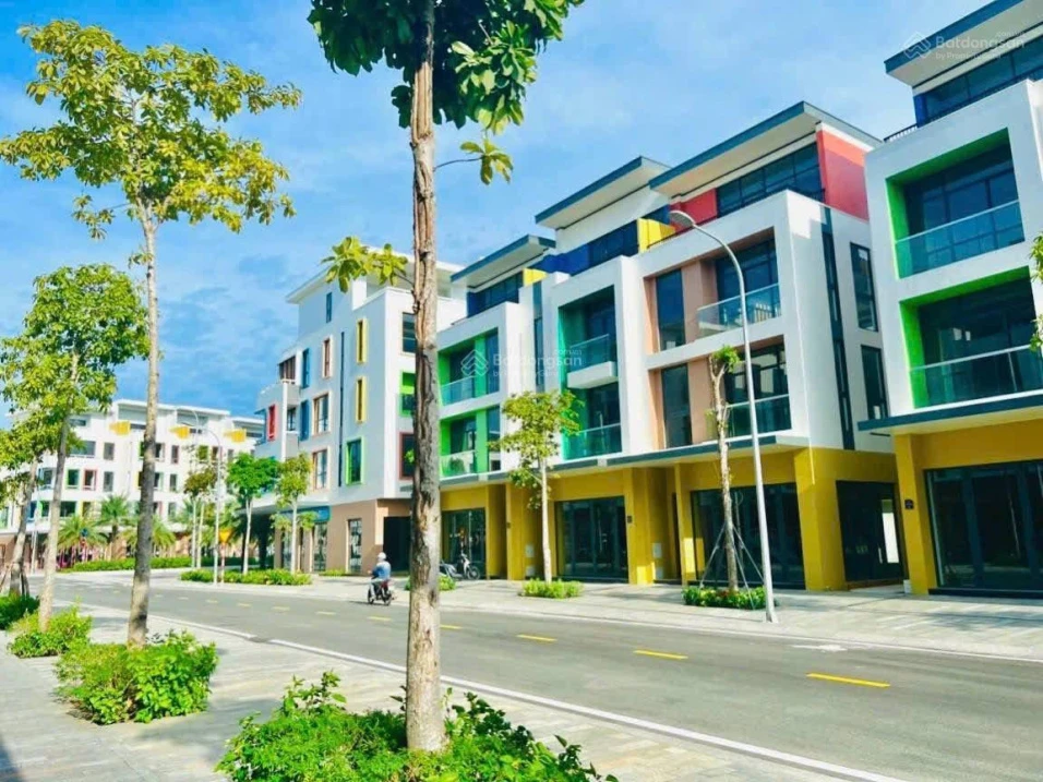 SH giá tốt, vị trí đẹp Meyhomes Capital Phú Quốc, gần biển, sát DT 975, dễ kinh doanh - Ảnh thu nhỏ 5