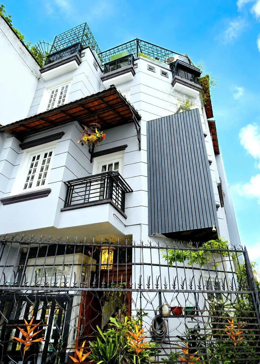Bán nhà góc hẻm 74m² 4 tầng Tân Bình, gần Gia Định - Ảnh 1
