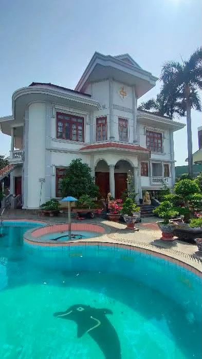 Bán biệt thự nghỉ dưỡng 1000m2 có hồ bơi đường Hồ Bá Phấn, Thủ Đức, giá 81 tỷ - Ảnh 1