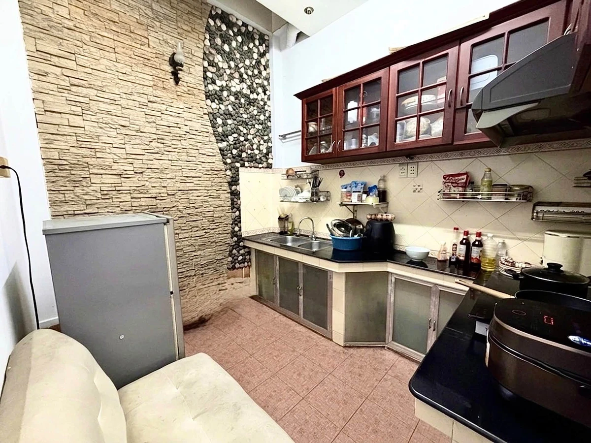 Bán nhà hẻm Hai Bà Trưng Quận 3, 34m2, 4 tầng, 4PN, giá 5,3 tỷ - Ảnh thu nhỏ 2