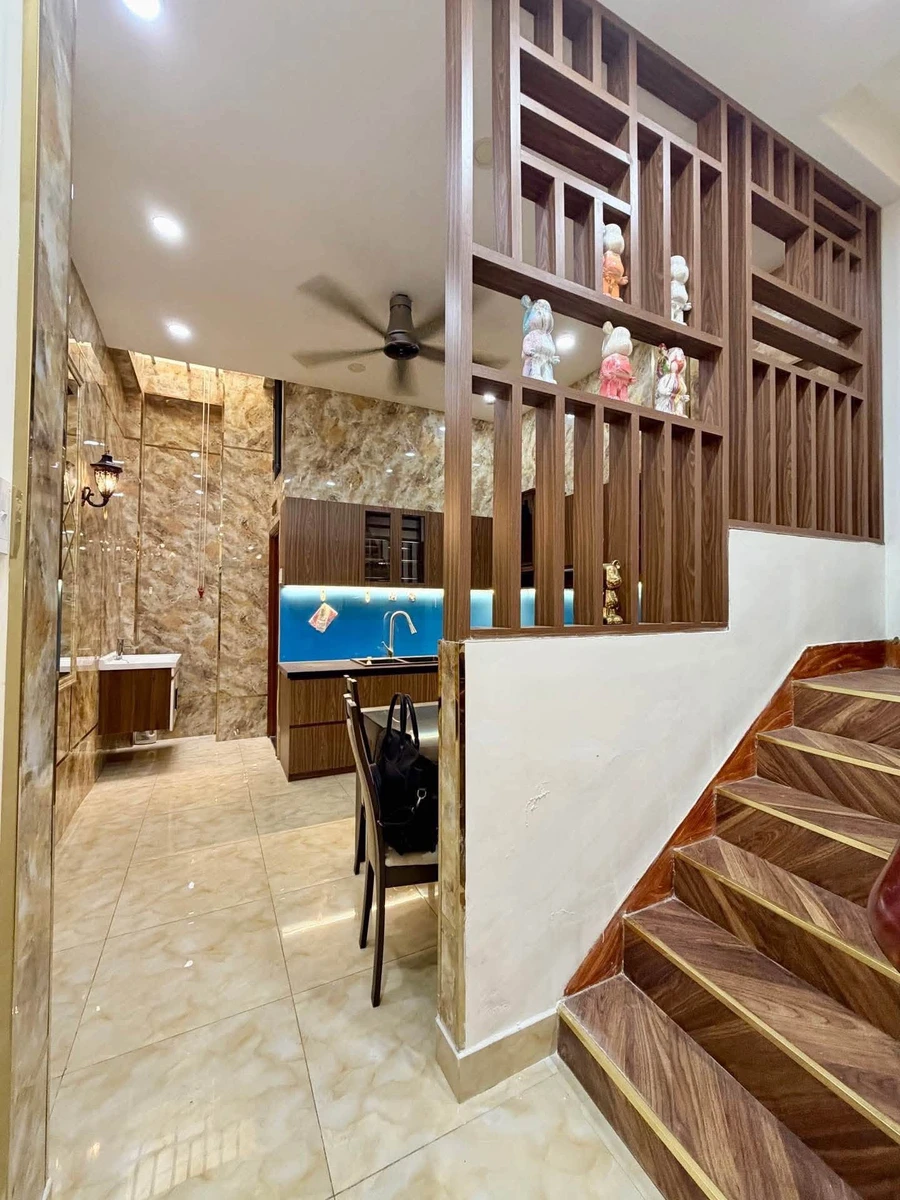 Bán nhà 2 tầng 48.2m² đường Phan Xích Long, Phú Nhuận, giá 6,2 tỷ - Ảnh thu nhỏ 3