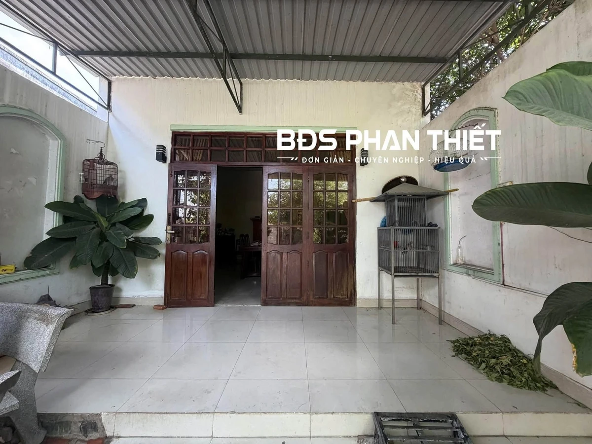 Bán nhà 165m² 2PN, đường bê tông 5m, Phan Thiết - Ảnh 1
