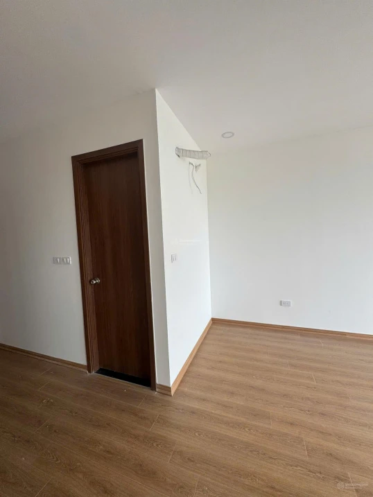 Sổ Đỏ Chính Chủ Cần Bán Lại Căn Hộ 61,6m2 View Hồ Tầng Trung Toà TT01 - Ảnh thu nhỏ 4