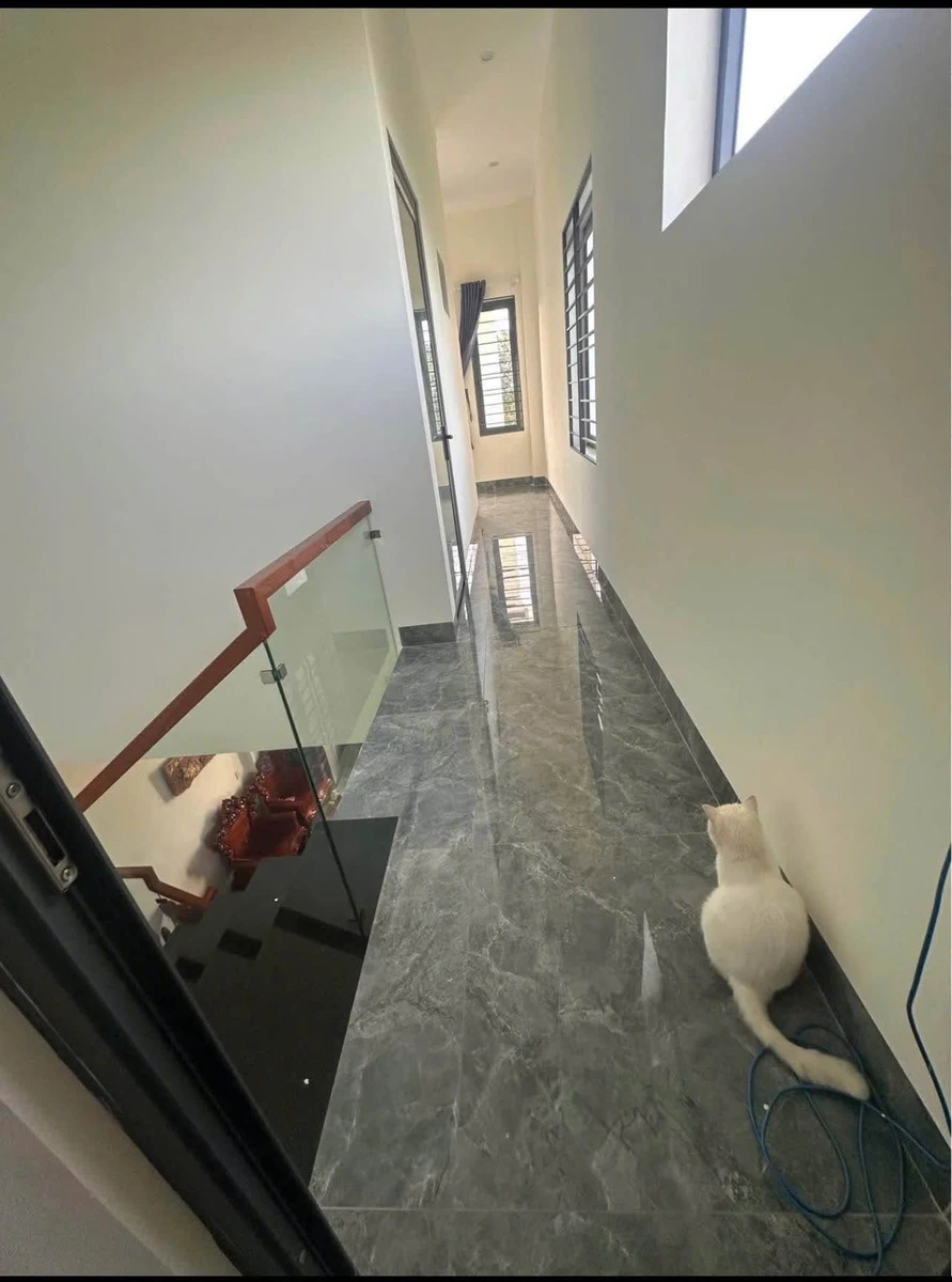 Bán nhà lầu mặt tiền 60m² Triệu Quang Phục, Đắk Lắk 3,5 tỷ - Ảnh thu nhỏ 3