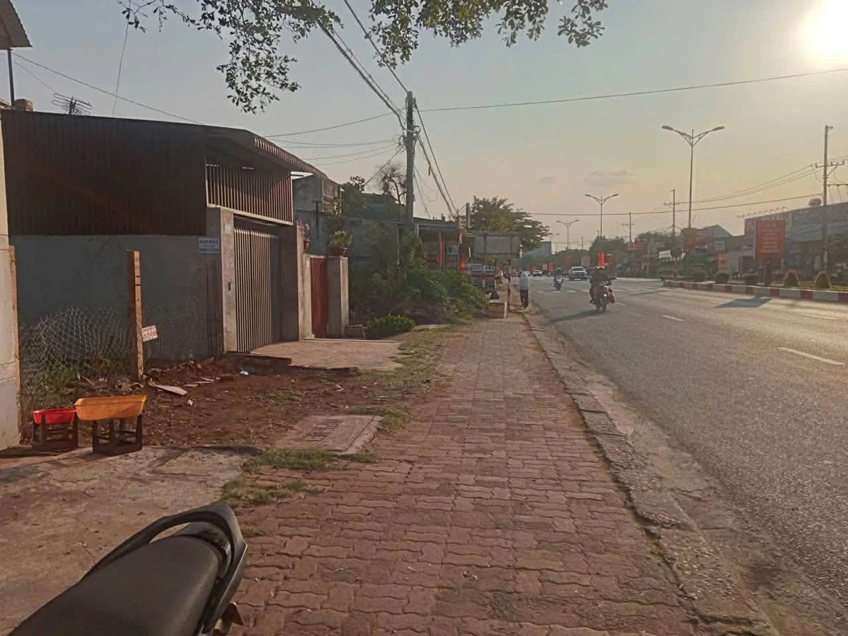 Bán nhà mặt tiền kinh doanh Nguyễn Văn Linh 60m² 4,7 tỷ - Ảnh thu nhỏ 2