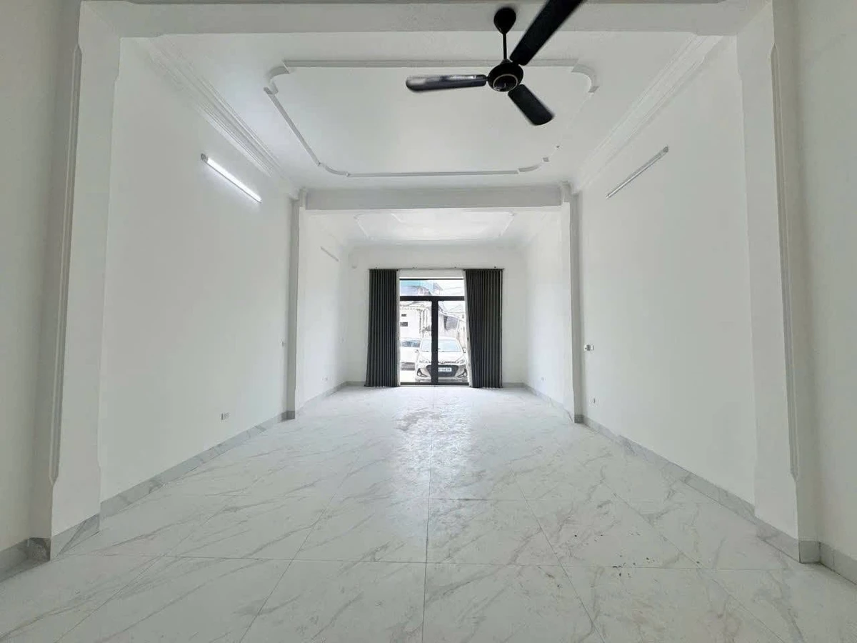 Bán nhà 3 tầng 125m² giá 2,55 tỷ gần ĐH Công Nghiệp - Ảnh thu nhỏ 3
