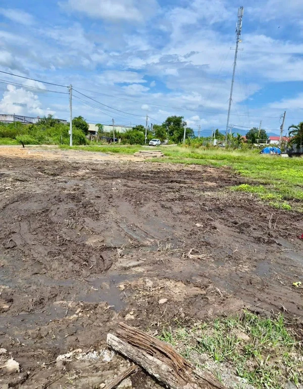 Bán đất 90m mặt tiền Phan Thiết 100 triệu