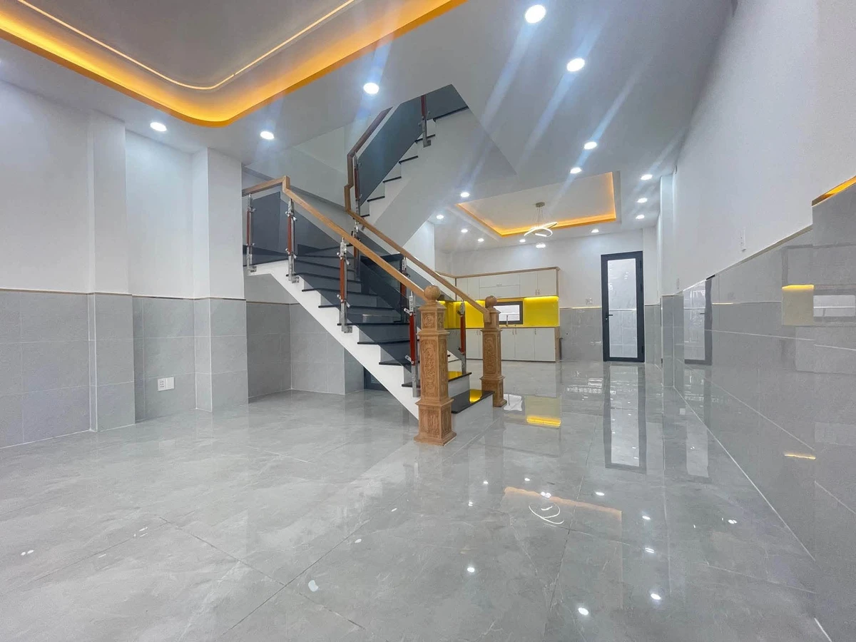 Bán nhà phố 100m² gần Aeon Tân Phú giá 4 tỷ - Ảnh thu nhỏ 2