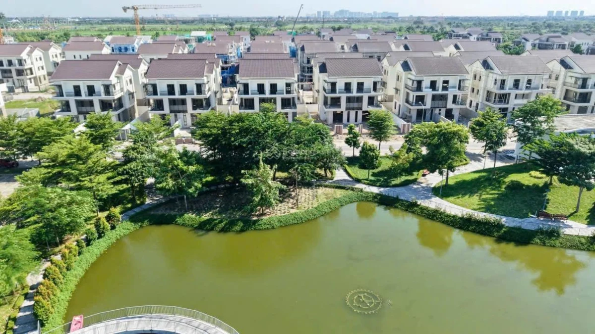 Biệt thự SL giá gốc CĐT 225m2 giá chỉ 82tr/m2 cách Hồ Tây 15phút di chuyển KĐT Centa Riverside - Ảnh 1