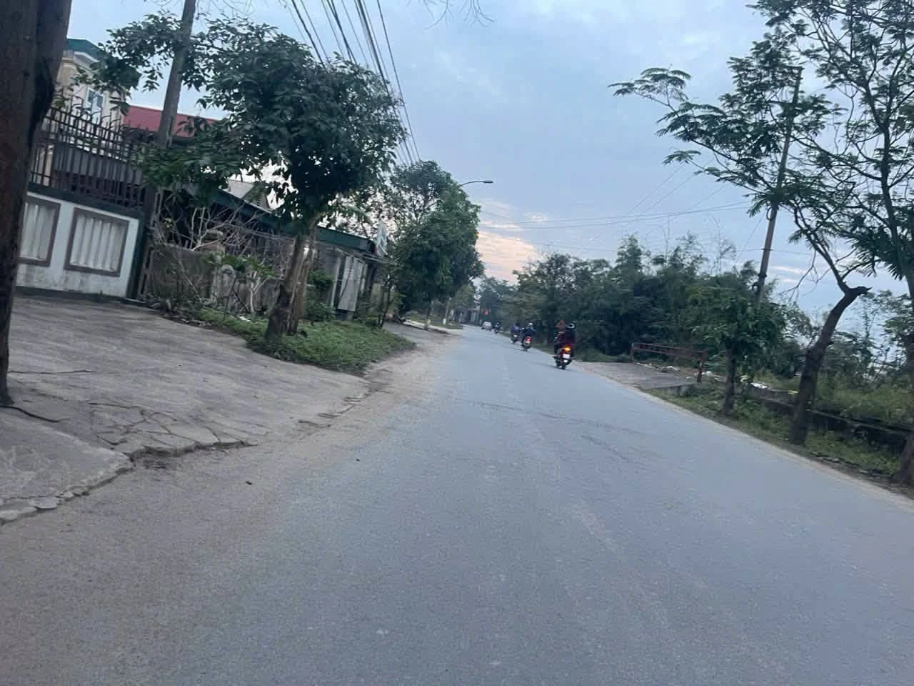 Bán đất mặt đường Nguyễn Chí Thanh, Hưng Đông, 82m2, 3.5 tỷ - Ảnh 1