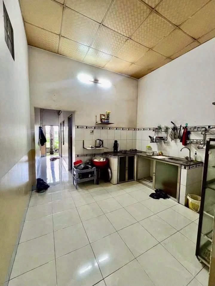 Bán nhà cấp 4 mặt tiền 114m² Phan Thiết 1.9 tỷ - Ảnh 1