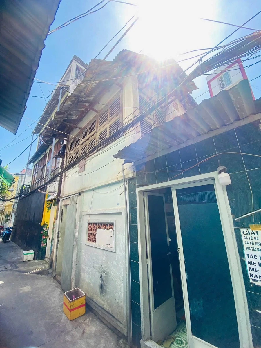 Bán nhà nát căn góc hẻm Cách Mạng Tháng Tám Quận 10, 50m², giá 6,3 tỷ - Ảnh thu nhỏ 4
