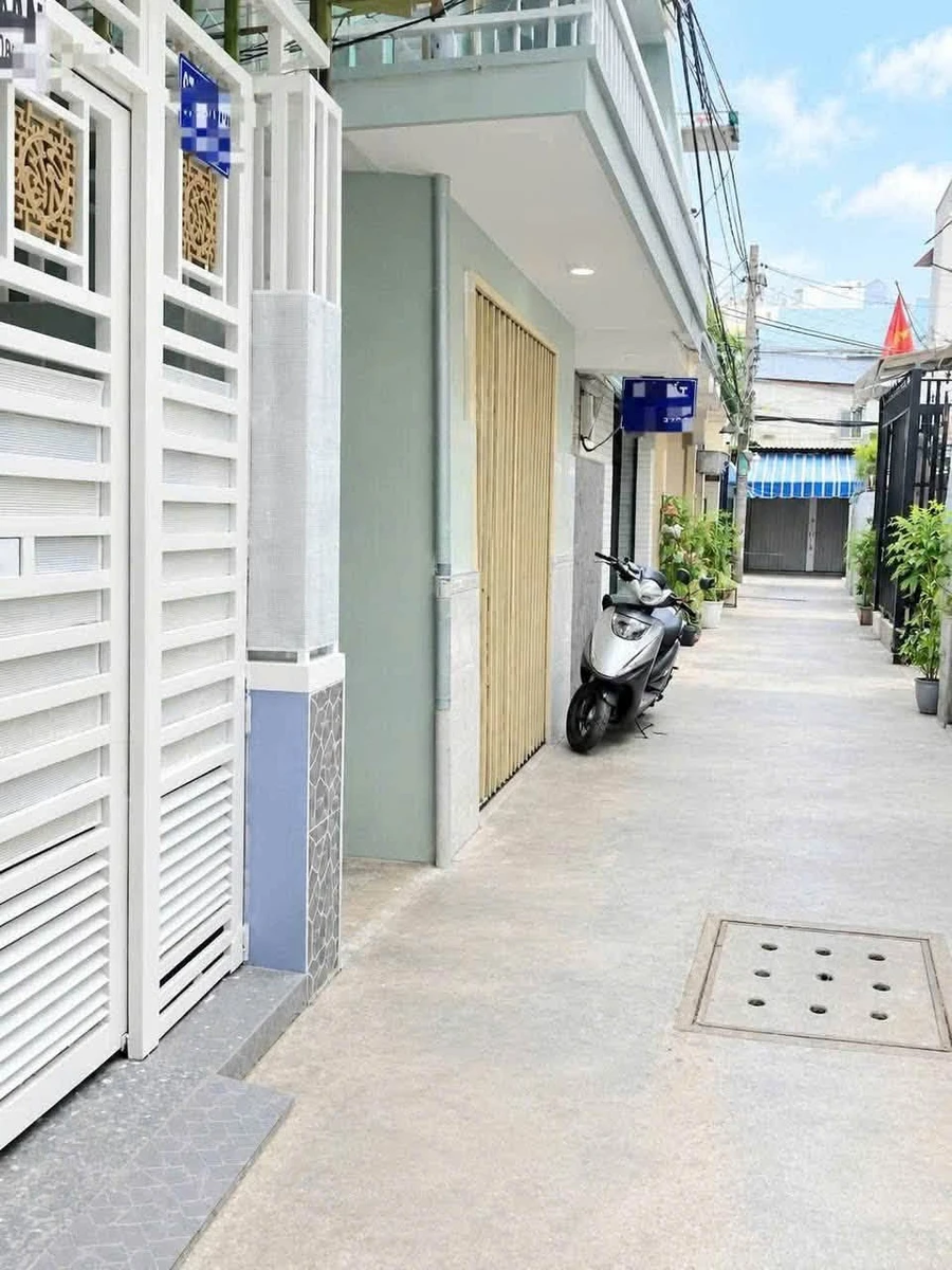 Bán nhà Q.4 40m2, 2 phòng ngủ, 3.6 tỷ - Ảnh thu nhỏ 2