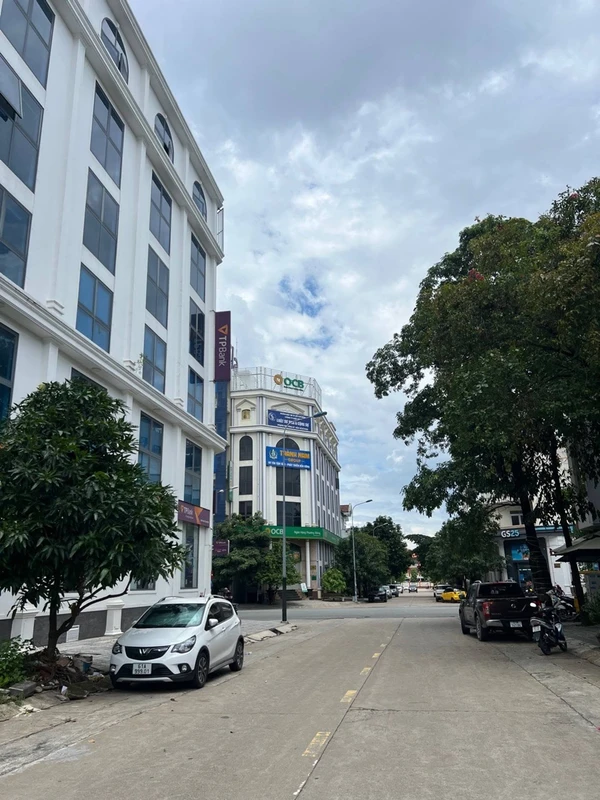 Bán nhà dãy trọ 111m² 12 phòng ngủ Dĩ An 12 tỷ