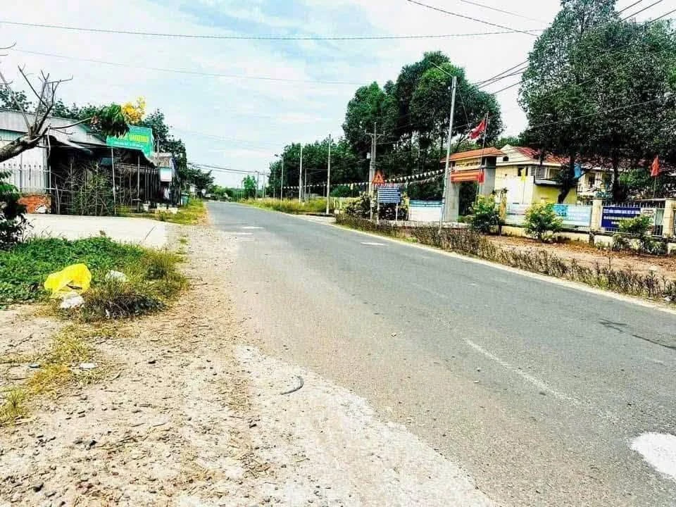 Bán đất Chơn Thành 200m² giá 860 triệu - Ảnh 1