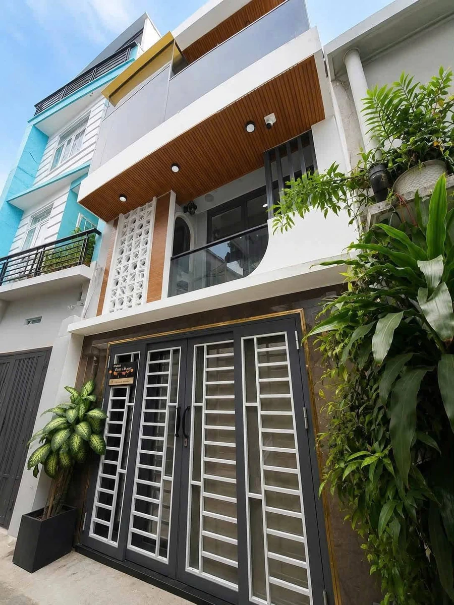 Bán nhà 3 tầng 30m2 2PN full nội thất khu Phan Xích Long, Phú Nhuận - 5,6 tỷ - Ảnh 1