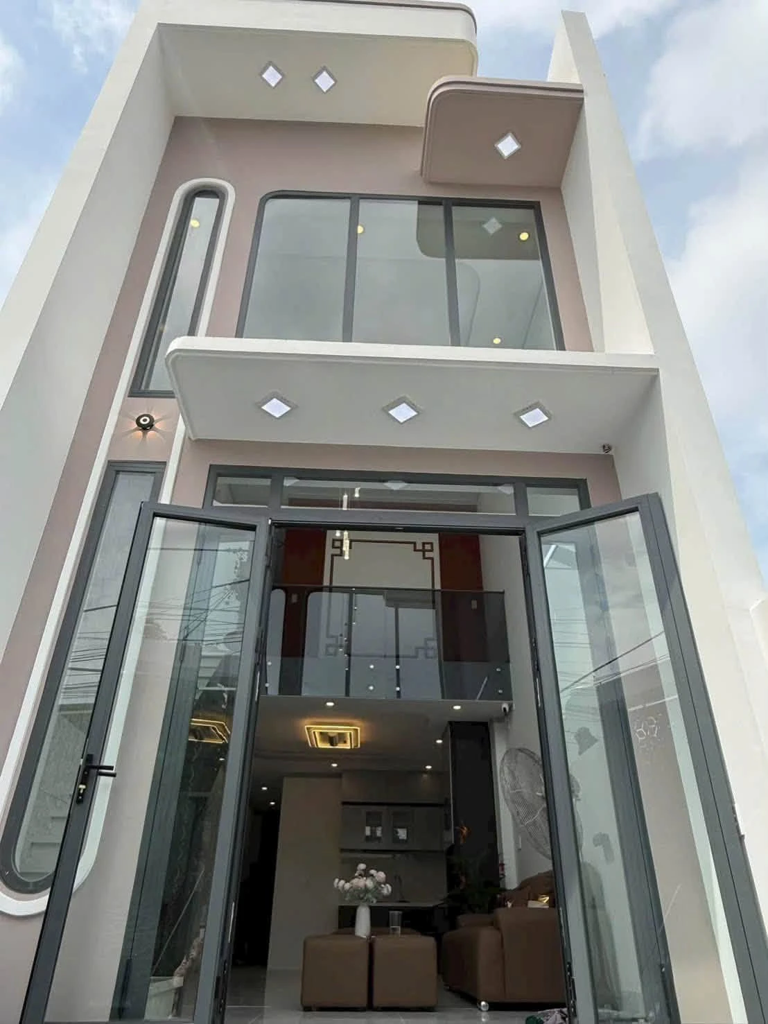 Bán nhà phố 3PN Tâm Hiệp gần Bùi Hiệp, 76m², 2,55 tỷ - Ảnh 1