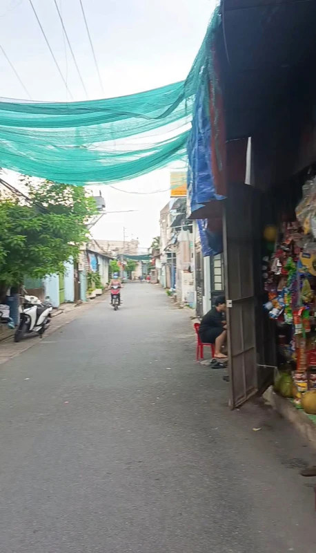 Bán dãy phòng trọ mặt tiền 80m² Dĩ An Bình Dương 3 tỷ 180