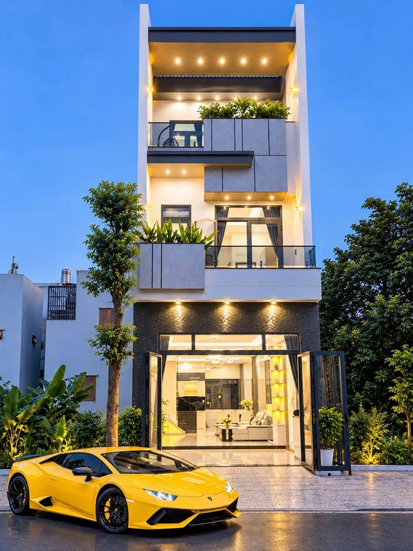 Bán nhà 4PN 212m² 1 trệt 2 lầu nội thất đầy đủ Dĩ An