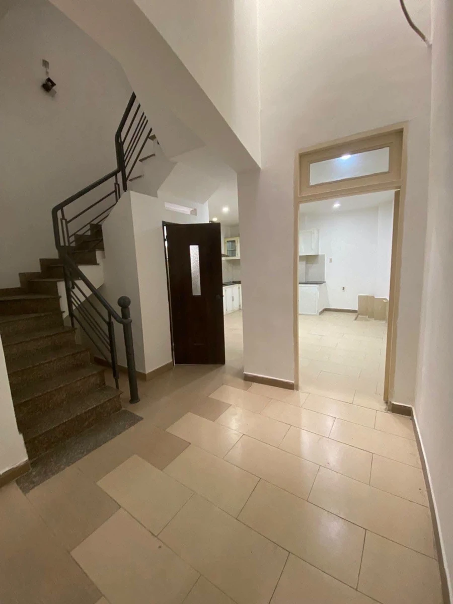 Bán nhà 4 tầng hẻm xe hơi 77m2 đường Chiến Lược, Bình Trị Đông, Bình Tân giá 4,65 tỷ - Ảnh thu nhỏ 2