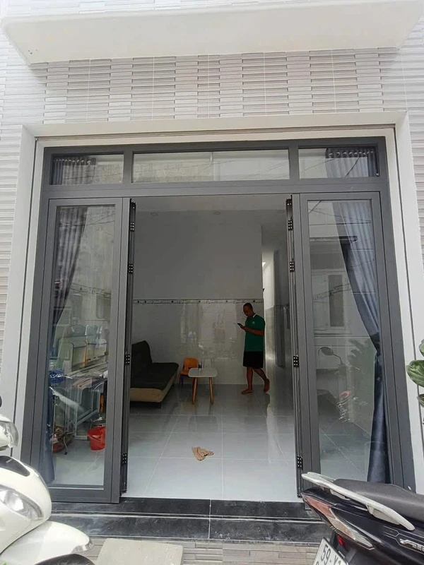 Bán nhà 2 tầng mái Thái 3 phòng ngủ 51.4m² Quận 5 mu3t5ngm