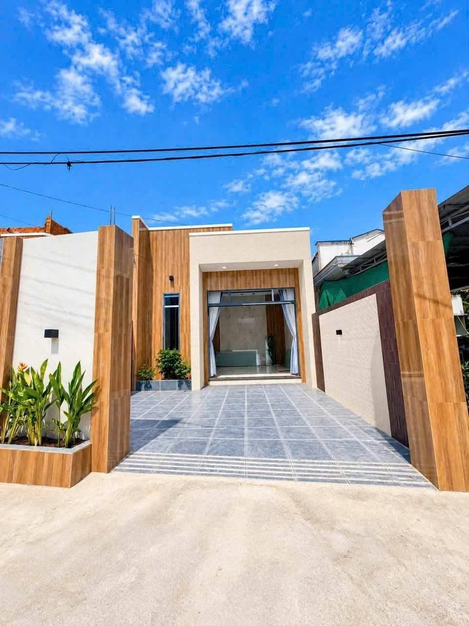 Bán nhà cấp 4 mặt tiền Nguyễn Bỉnh Khiêm Long Điền 117m² - Ảnh 1
