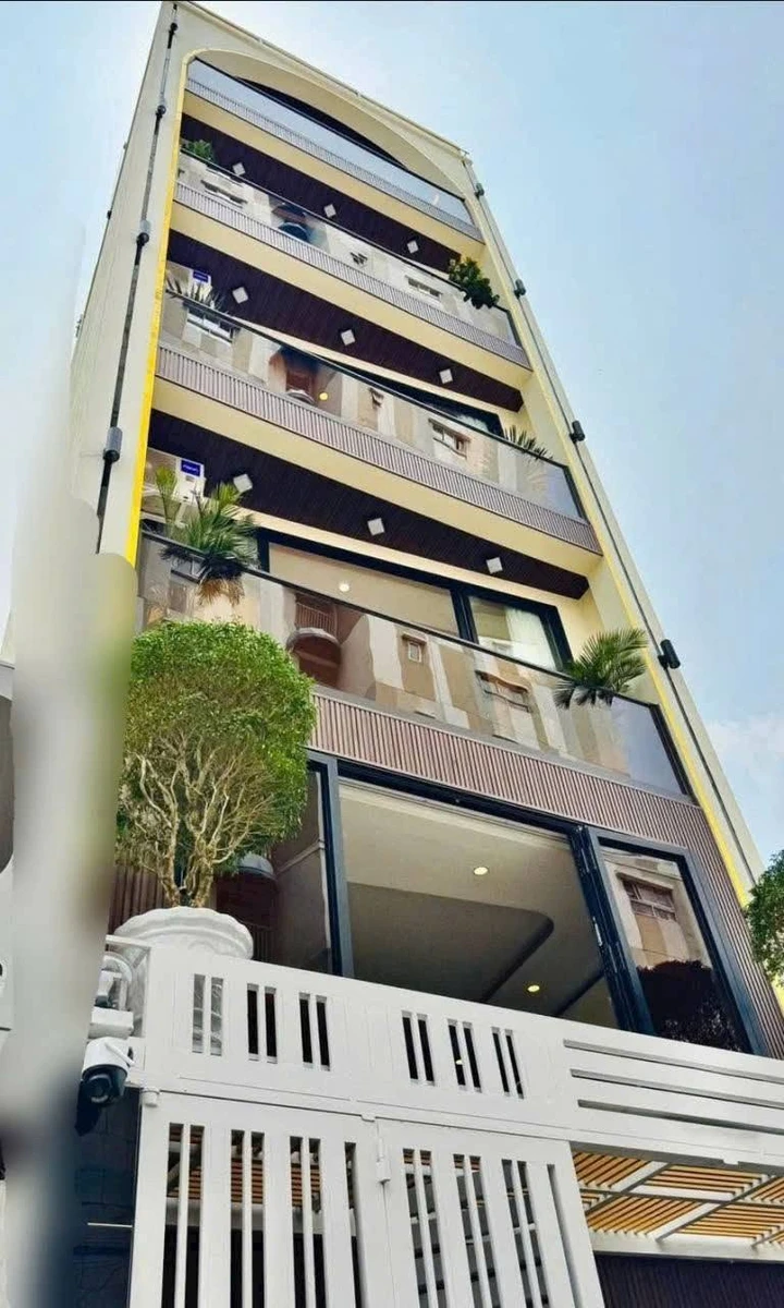 Bán nhà 4,5 tầng 75m2 Hải Châu Đà Nẵng 6 tỷ - Ảnh 1