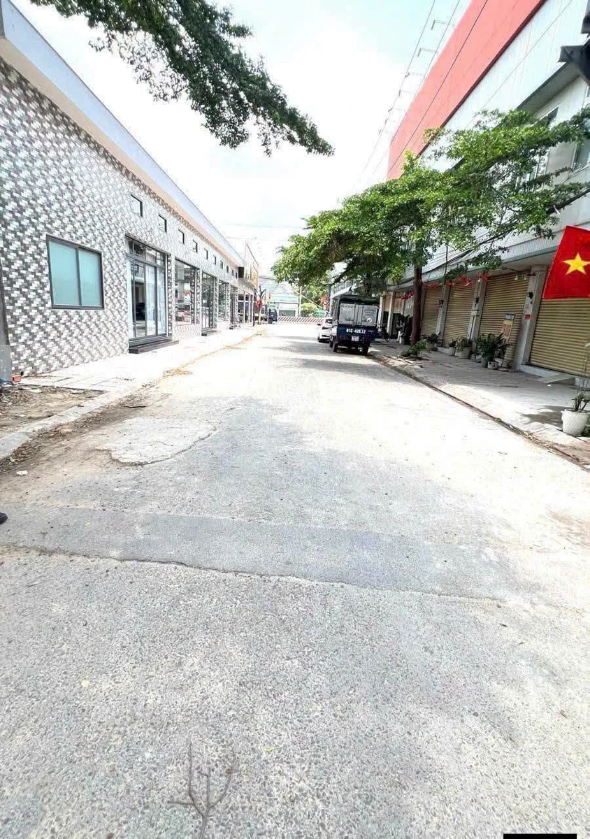 Bán nhà 1 trệt 1 lầu 72m² gần chợ Thành Nam Thủ Đức - Ảnh thu nhỏ 3