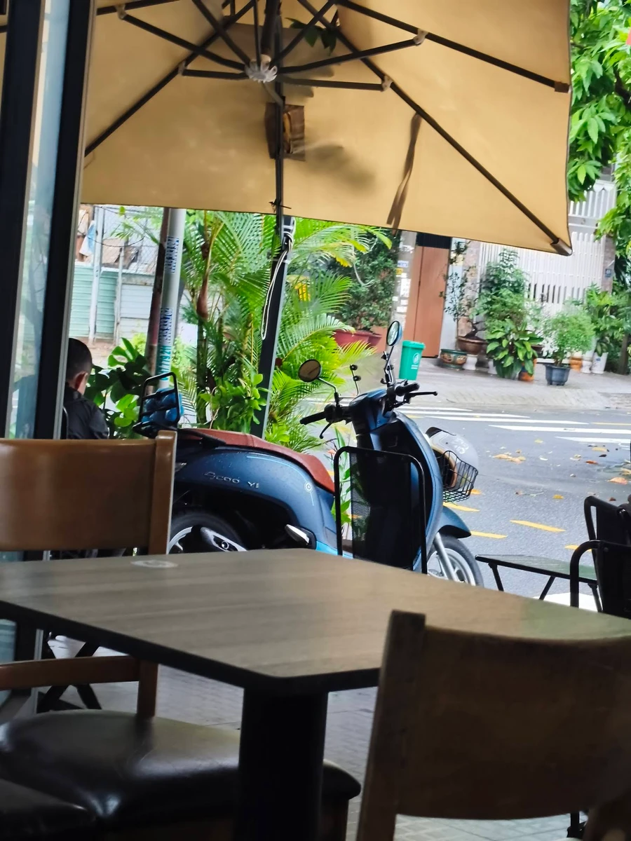 Bán đất 90m² hướng đông Quận 7, 5.5 tỷ - Ảnh 1